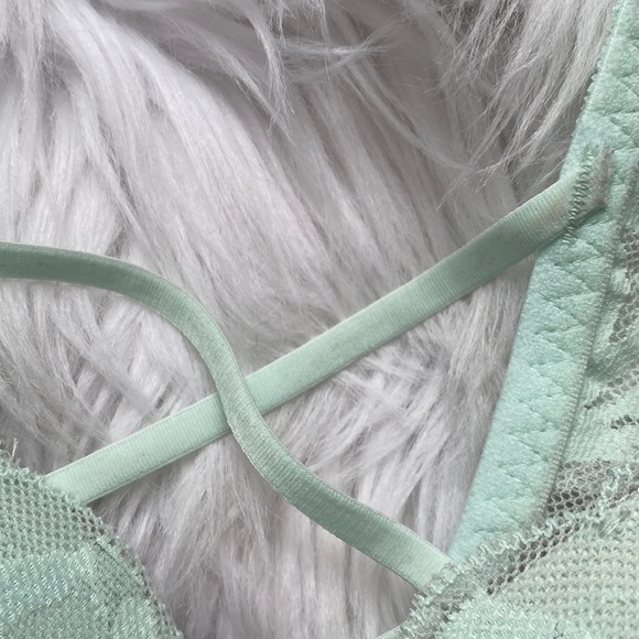 VS PINK • Silver Stars Strappy Lace Push-up Bra - Picture 9 of 10